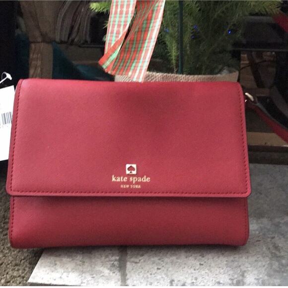 NWT Kate Spade Cove Street Red Dody Crossbody 10” X 9” handbag - Picture 3 of 8